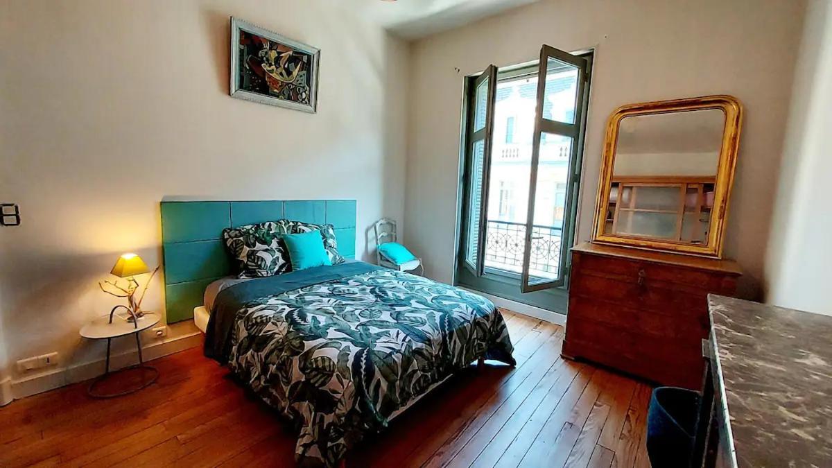 شقة Cosy Hortensia- 4 Ch- Clemenceau Hypercentre & Parking Sous Terrain- 110M2 بو المظهر الخارجي الصورة